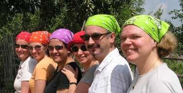 Colorful headgear of the travelers